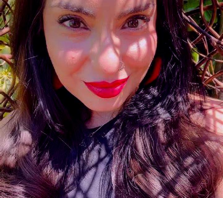 Noelia Colbun escort