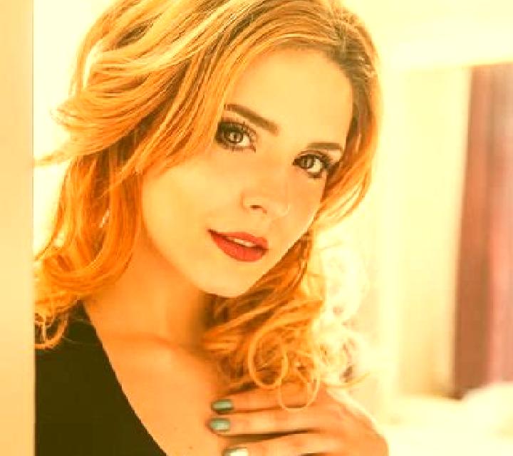 Regina 2 Pichilemu escort